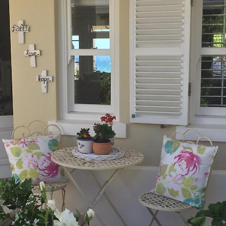 Sandals Beach Villa Hermanus Exterior foto
